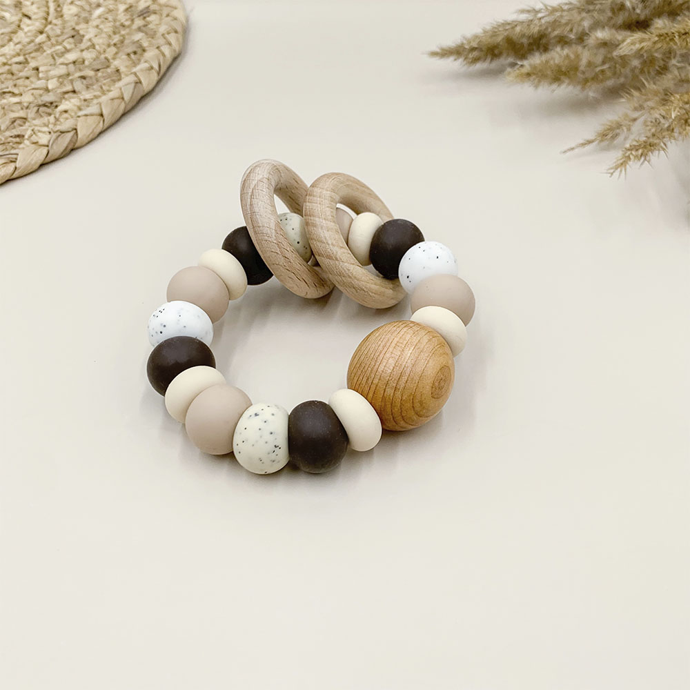 silicone-wood-teething-ring-hazelnut-coffee-baltictinyleaf